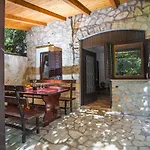 Casa Mediterrana בית נופש מדולין